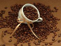 Всего  три  чашечки  кофе  в  день  помогут  вам  избавиться  до  8  лишних   кг   в  год.