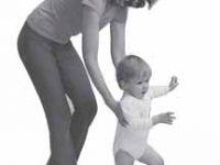 Как научить малыша ходить?